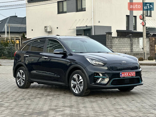 Синій Кіа Niro, об'ємом двигуна 0 л та пробігом 130 тис. км за 18990 $, фото 18 на Automoto.ua