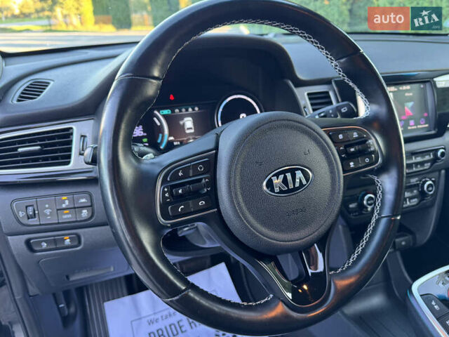 Синий Киа Niro, объемом двигателя 0 л и пробегом 138 тыс. км за 17800 $, фото 47 на Automoto.ua