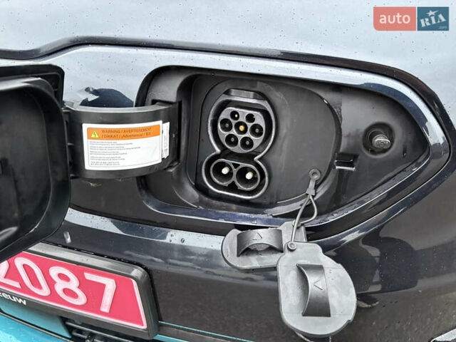 Синий Киа Niro, объемом двигателя 0 л и пробегом 125 тыс. км за 19600 $, фото 18 на Automoto.ua