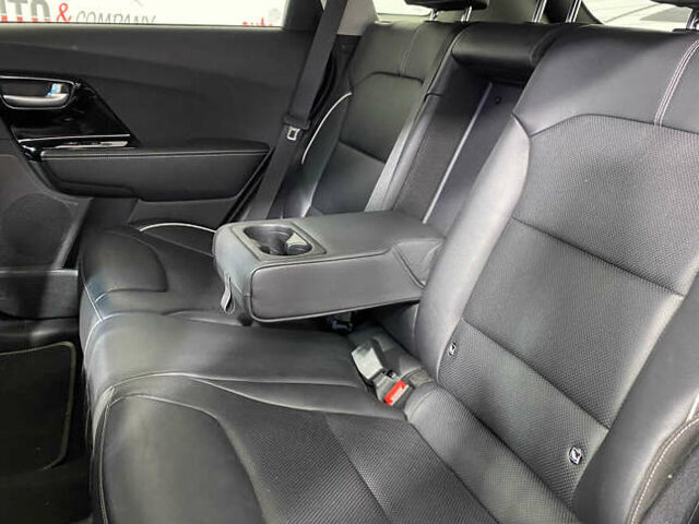 Синий Киа Niro, объемом двигателя 0 л и пробегом 100 тыс. км за 20950 $, фото 10 на Automoto.ua