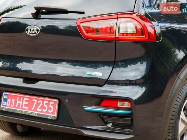 Синий Киа Niro, объемом двигателя 0 л и пробегом 99 тыс. км за 17950 $, фото 40 на Automoto.ua