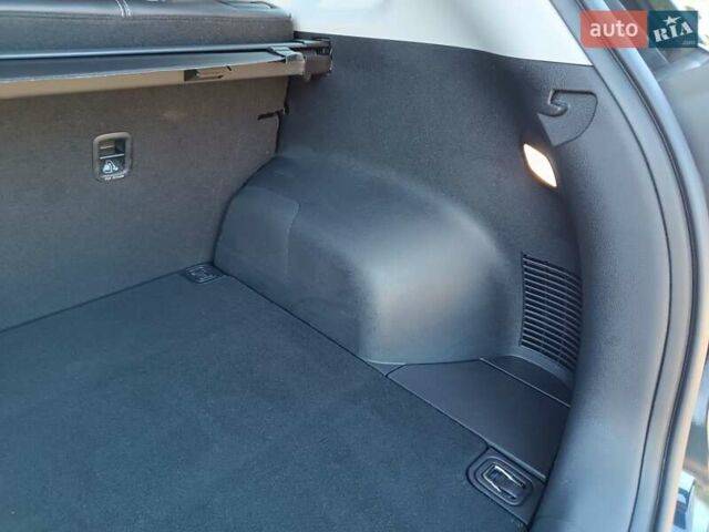 Синий Киа Niro, объемом двигателя 0 л и пробегом 96 тыс. км за 20300 $, фото 19 на Automoto.ua