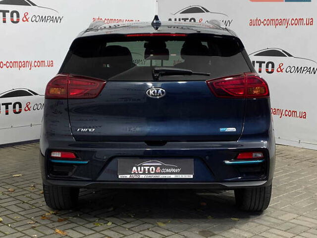 Синий Киа Niro, объемом двигателя 0 л и пробегом 100 тыс. км за 20950 $, фото 3 на Automoto.ua