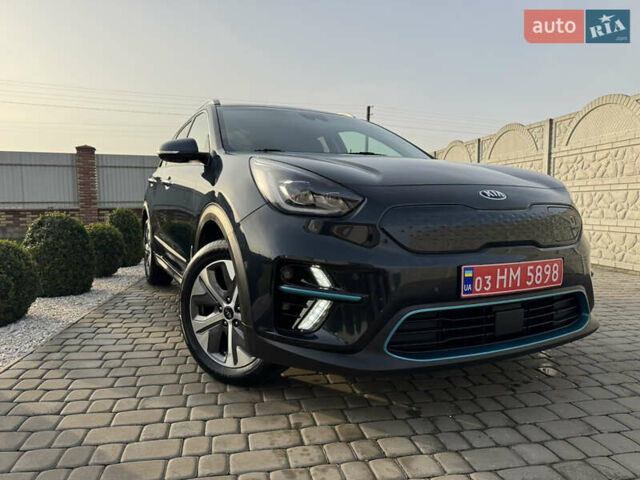 Синий Киа Niro, объемом двигателя 0 л и пробегом 156 тыс. км за 18900 $, фото 9 на Automoto.ua