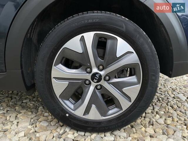 Синий Киа Niro, объемом двигателя 0 л и пробегом 72 тыс. км за 21700 $, фото 23 на Automoto.ua