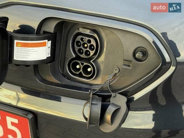 Синий Киа Niro, объемом двигателя 0 л и пробегом 90 тыс. км за 19999 $, фото 28 на Automoto.ua