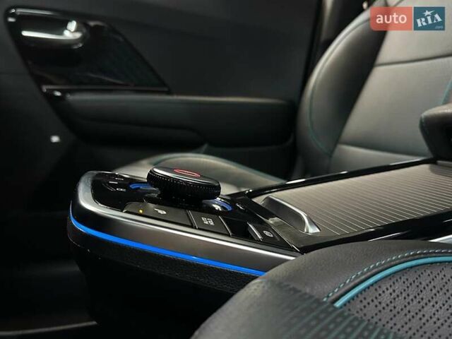 Синій Кіа Niro, об'ємом двигуна 0 л та пробігом 32 тис. км за 23900 $, фото 13 на Automoto.ua