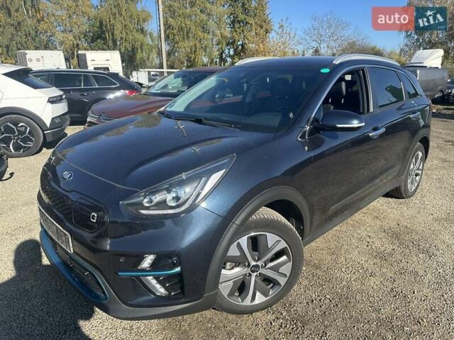 Киа Niro 2020 в Львове на Automoto.ua Синий Киа Niro, объемом двигателя 0 л и пробегом 149 тыс. км за 19900 $, фото 2 на Automoto.ua
