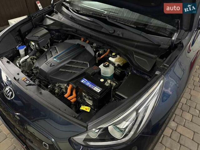 Синій Кіа Niro, об'ємом двигуна 0 л та пробігом 144 тис. км за 18799 $, фото 65 на Automoto.ua