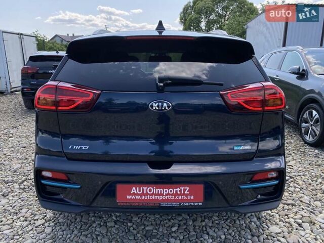 Киа Niro 2020 в Львове на Automoto.ua Синий Киа Niro, объемом двигателя 0 л и пробегом 75 тыс. км за 22900 $, фото 12 на Automoto.ua