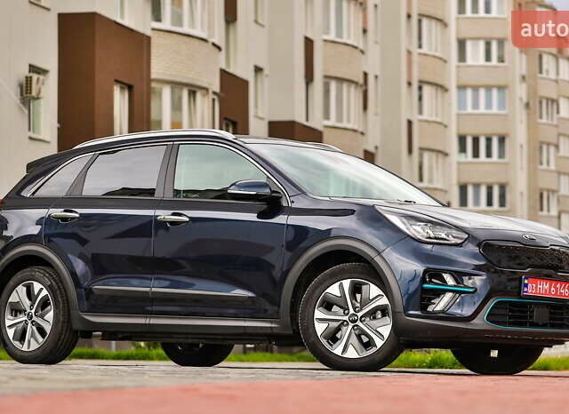 Синий Киа Niro, объемом двигателя 0 л и пробегом 131 тыс. км за 19500 $, фото 3 на Automoto.ua