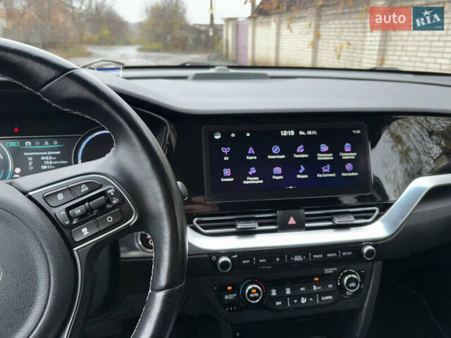 Синий Киа Niro, объемом двигателя 0 л и пробегом 115 тыс. км за 19900 $, фото 51 на Automoto.ua