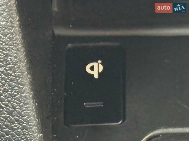 Синий Киа Niro, объемом двигателя 0 л и пробегом 155 тыс. км за 19900 $, фото 28 на Automoto.ua