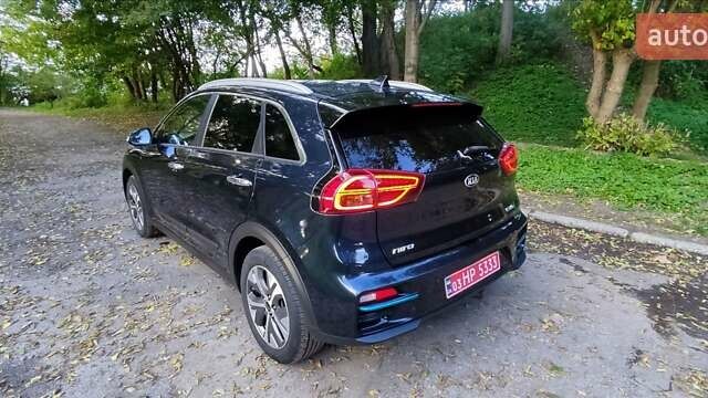 Киа Niro 2020 в Городке на Automoto.ua Синий Киа Niro, объемом двигателя 0 л и пробегом 135 тыс. км за 19856 $, фото 19 на Automoto.ua