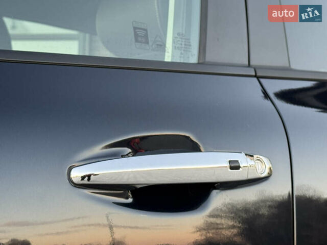 Синий Киа Niro, объемом двигателя 0 л и пробегом 142 тыс. км за 17500 $, фото 41 на Automoto.ua