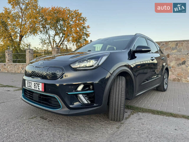 Синий Киа Niro, объемом двигателя 0 л и пробегом 123 тыс. км за 18900 $, фото 2 на Automoto.ua