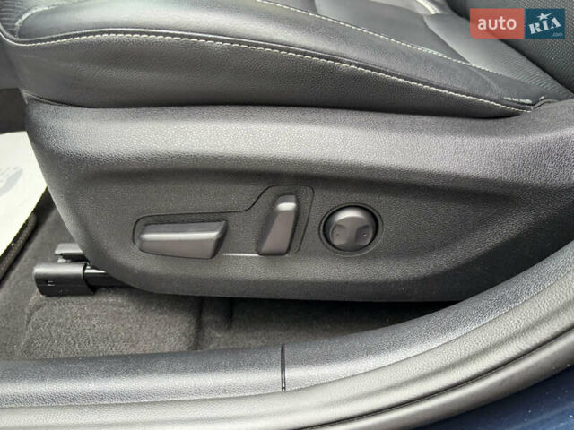 Синий Киа Niro, объемом двигателя 0 л и пробегом 115 тыс. км за 19900 $, фото 39 на Automoto.ua