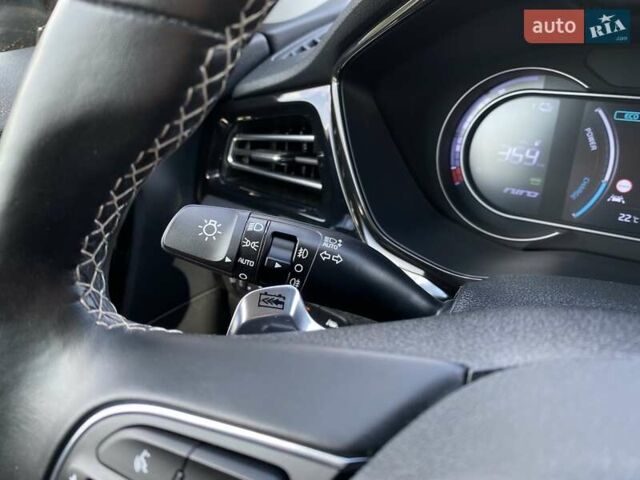 Синий Киа Niro, объемом двигателя 0 л и пробегом 72 тыс. км за 21700 $, фото 33 на Automoto.ua