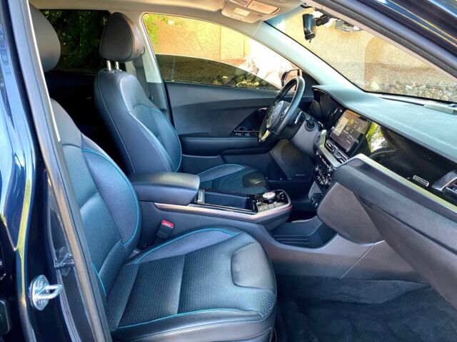 Синий Киа Niro, объемом двигателя 0 л и пробегом 39 тыс. км за 13900 $, фото 8 на Automoto.ua