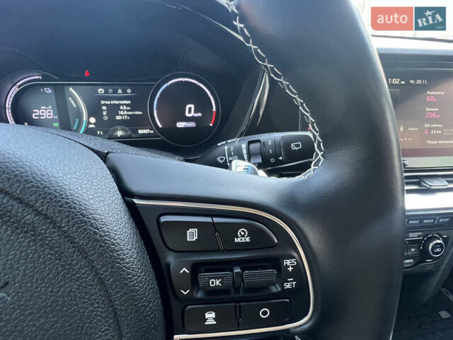 Синий Киа Niro, объемом двигателя 0 л и пробегом 92 тыс. км за 18799 $, фото 41 на Automoto.ua