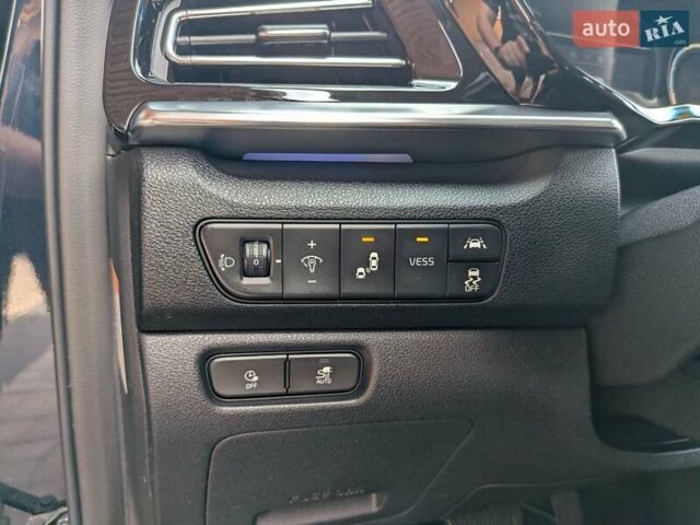 Киа Niro 2020 в Луцке на Automoto.ua Синий Киа Niro, объемом двигателя 0 л и пробегом 157 тыс. км за 19700 $, фото 19 на Automoto.ua