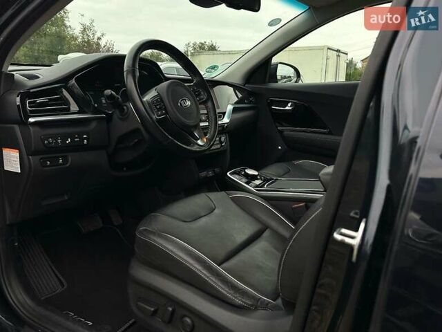 Синий Киа Niro, объемом двигателя 0 л и пробегом 117 тыс. км за 19900 $, фото 37 на Automoto.ua
