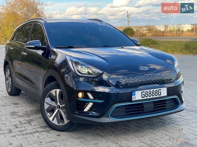 Синий Киа Niro, объемом двигателя 0 л и пробегом 130 тыс. км за 18888 $, фото 6 на Automoto.ua