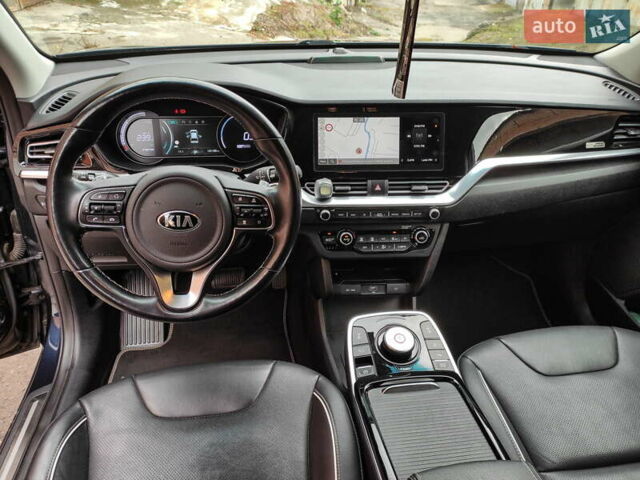 Синий Киа Niro, объемом двигателя 0 л и пробегом 131 тыс. км за 19500 $, фото 21 на Automoto.ua