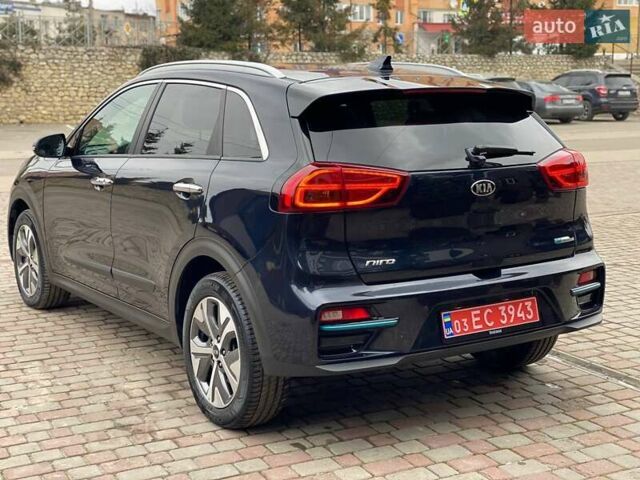 Синий Киа Niro, объемом двигателя 0 л и пробегом 126 тыс. км за 19200 $, фото 39 на Automoto.ua
