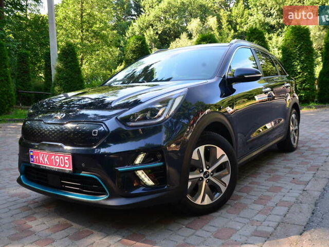 Синий Киа Niro, объемом двигателя 0 л и пробегом 82 тыс. км за 18950 $, фото 7 на Automoto.ua