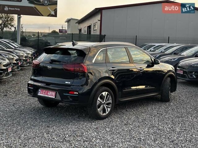 Синій Кіа Niro, об'ємом двигуна 0 л та пробігом 112 тис. км за 18800 $, фото 6 на Automoto.ua