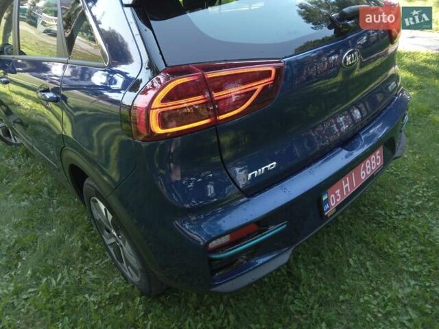 Синий Киа Niro, объемом двигателя 0 л и пробегом 49 тыс. км за 16980 $, фото 18 на Automoto.ua