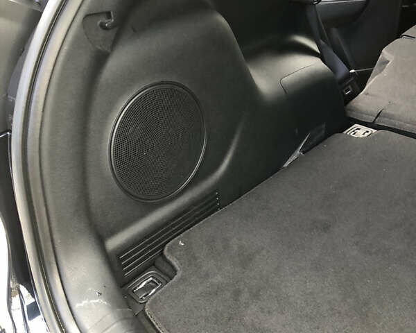 Синій Кіа Niro, об'ємом двигуна 0 л та пробігом 85 тис. км за 21850 $, фото 39 на Automoto.ua