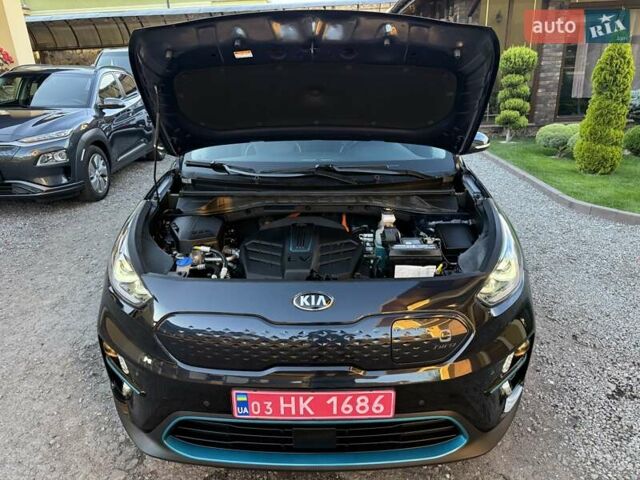Синий Киа Niro, объемом двигателя 0 л и пробегом 138 тыс. км за 18950 $, фото 42 на Automoto.ua