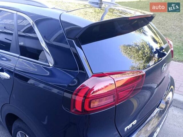 Синий Киа Niro, объемом двигателя 0 л и пробегом 101 тыс. км за 20950 $, фото 34 на Automoto.ua