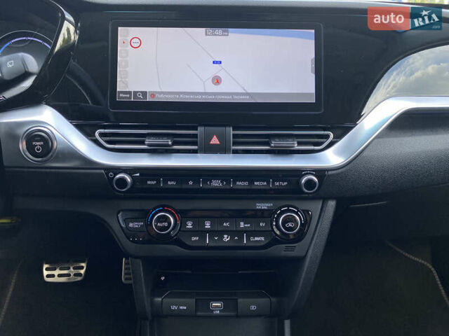 Синий Киа Niro, объемом двигателя 0 л и пробегом 24 тыс. км за 24600 $, фото 75 на Automoto.ua