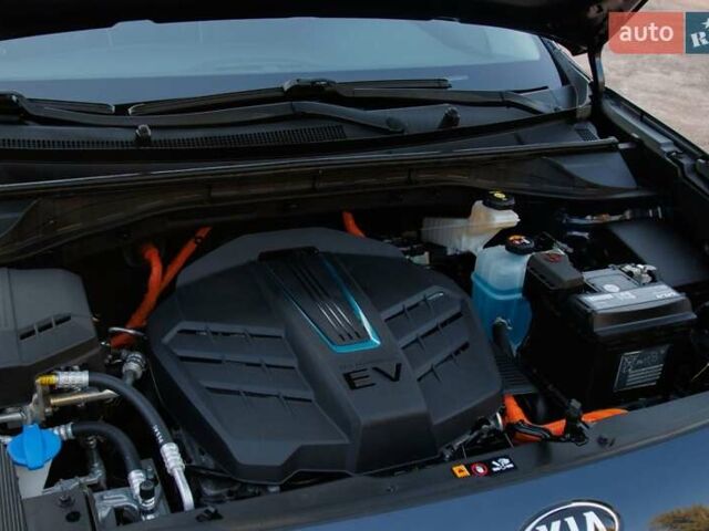 Синий Киа Niro, объемом двигателя 0 л и пробегом 125 тыс. км за 18950 $, фото 30 на Automoto.ua