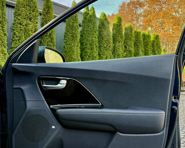 Синий Киа Niro, объемом двигателя 0 л и пробегом 83 тыс. км за 19999 $, фото 27 на Automoto.ua