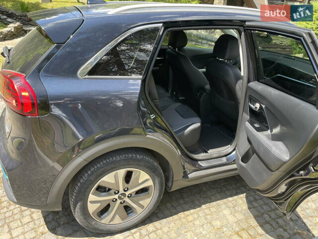Синій Кіа Niro, об'ємом двигуна 0 л та пробігом 79 тис. км за 20990 $, фото 8 на Automoto.ua