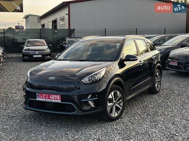 Синій Кіа Niro, об'ємом двигуна 0 л та пробігом 112 тис. км за 18800 $, фото 2 на Automoto.ua