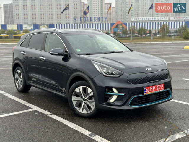 Синий Киа Niro, объемом двигателя 0 л и пробегом 147 тыс. км за 19500 $, фото 71 на Automoto.ua