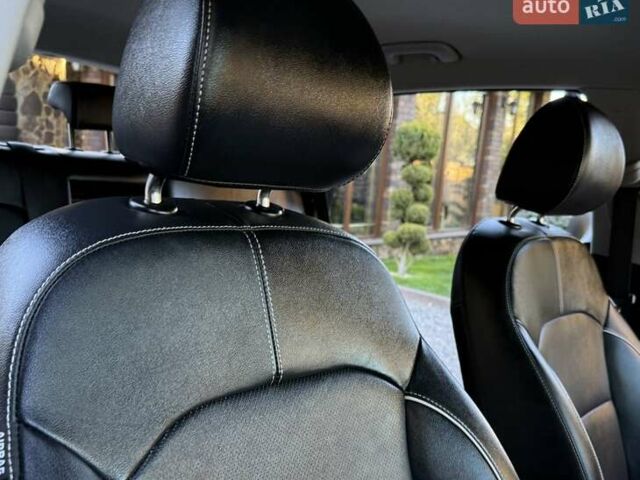 Синій Кіа Niro, об'ємом двигуна 0 л та пробігом 82 тис. км за 18950 $, фото 47 на Automoto.ua