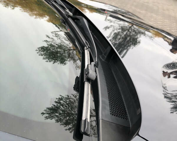 Синій Кіа Niro, об'ємом двигуна 0 л та пробігом 85 тис. км за 21850 $, фото 17 на Automoto.ua