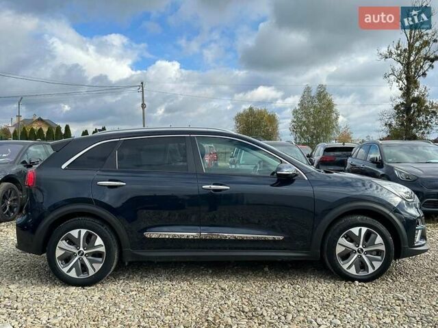 Синий Киа Niro, объемом двигателя 0 л и пробегом 57 тыс. км за 23700 $, фото 39 на Automoto.ua