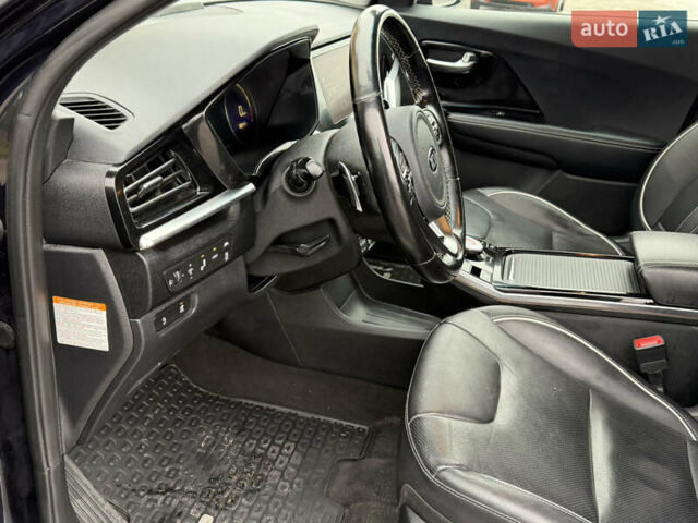 Синій Кіа Niro, об'ємом двигуна 0 л та пробігом 159 тис. км за 18499 $, фото 20 на Automoto.ua