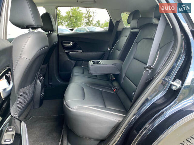 Синий Киа Niro, объемом двигателя 0 л и пробегом 24 тыс. км за 24600 $, фото 101 на Automoto.ua