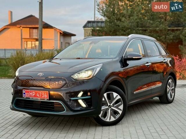 Синій Кіа Niro, об'ємом двигуна 0 л та пробігом 84 тис. км за 19450 $, фото 6 на Automoto.ua