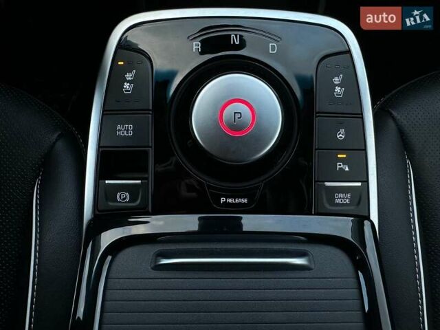 Синий Киа Niro, объемом двигателя 0 л и пробегом 62 тыс. км за 23600 $, фото 69 на Automoto.ua