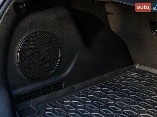 Синий Киа Niro, объемом двигателя 0 л и пробегом 125 тыс. км за 18950 $, фото 40 на Automoto.ua