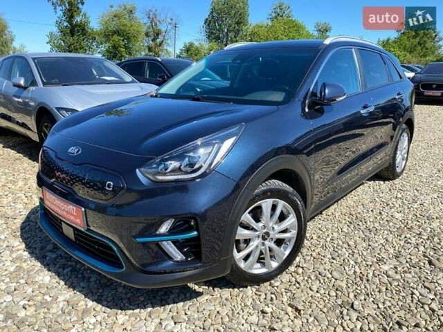 Синий Киа Niro, объемом двигателя 0 л и пробегом 105 тыс. км за 21500 $, фото 9 на Automoto.ua